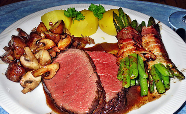 137_pt1_533624-960x720-chateaubriand-mit-rotweinsauce.jpg