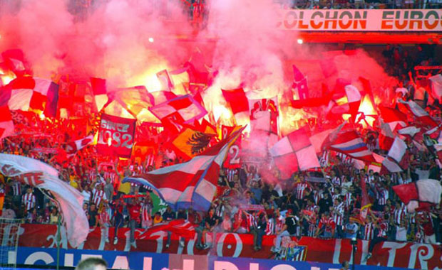 <div>
Atletico Madrid(İspanya)</div>
<div>
Frente Atletico</div>
<div>
</div>