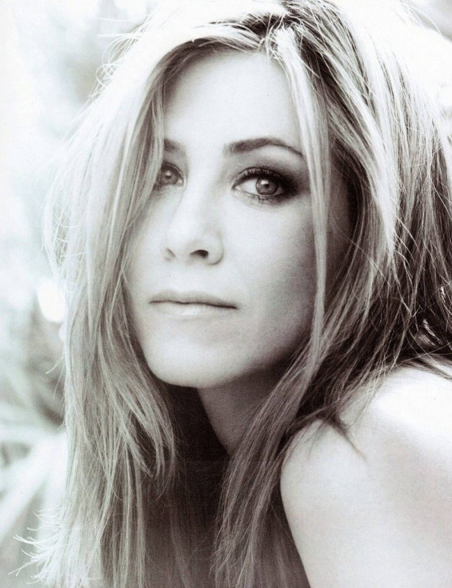 Jennifer Aniston: Meksika'da öksüzler evi kurdu