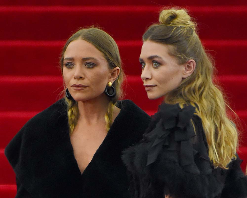 <br />
6- Mary-Kate & Ashley OLSEN