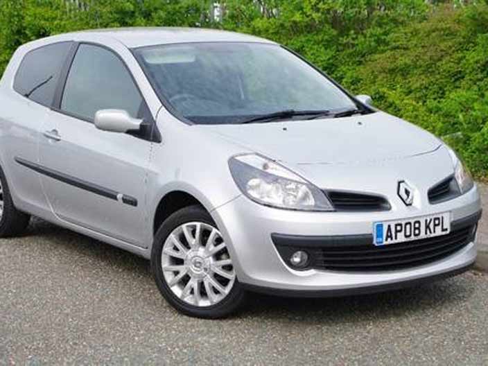 <strong>5- 2002-2007 model Renault Clio-Megane</strong>