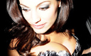 �yle bir elbise<br> giydi ki�