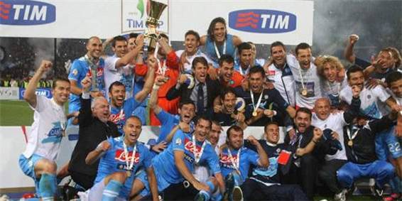 Napoli dubleye geçit vermedi