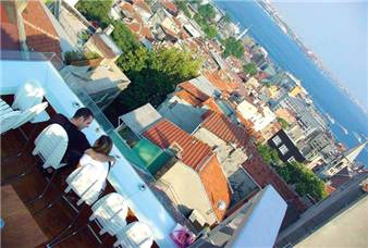 iSTANBUL'DA BiR AMERiKALI