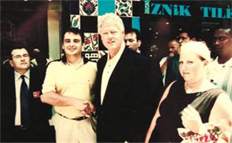 HiPPi CLINTON SULTANAHMET'TE