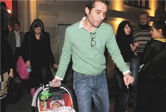 İŞTE AYŞE BEBEK