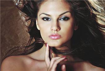 Almeda Abazi Sevi�me Sahnesi Video �zle