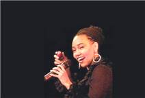 İSTANBUL’DA SARAH VAUGHN ŞARKILARI