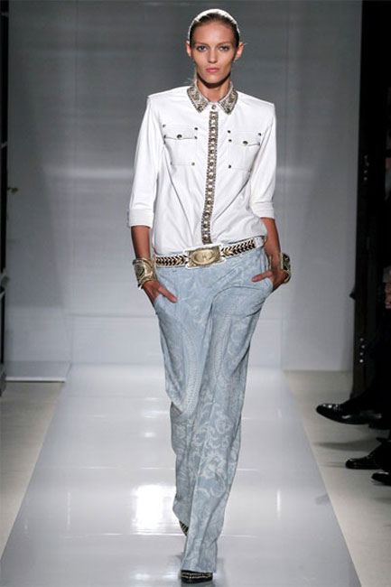 Catwalk: Balmain 2012 ilkbahar/yaz