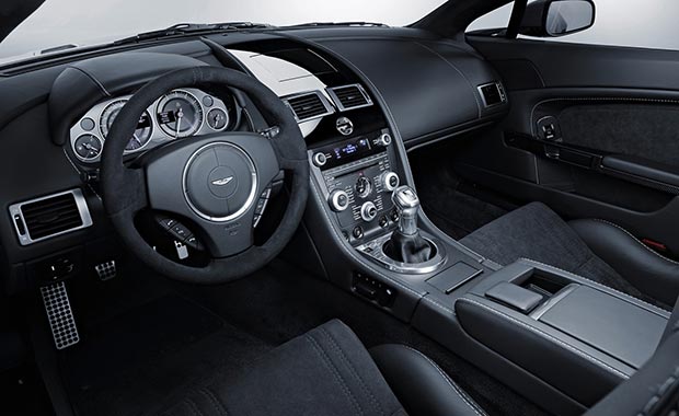aston-martin-den-siradisi-v8-vantage--5964892.Jpeg