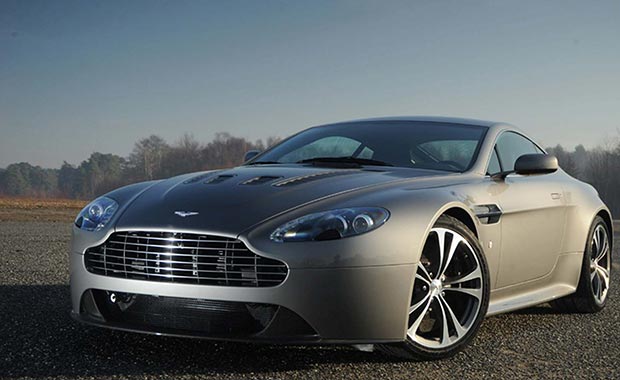 aston-martin-den-siradisi-v8-vantage--5964893.Jpeg