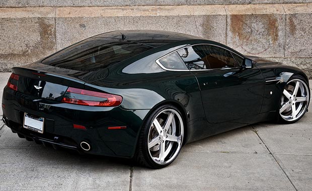aston-martin-den-siradisi-v8-vantage--5964895.Jpeg