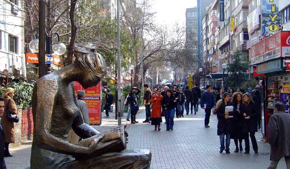 Türkiye'nin en çok kitap okuyan 10 ili