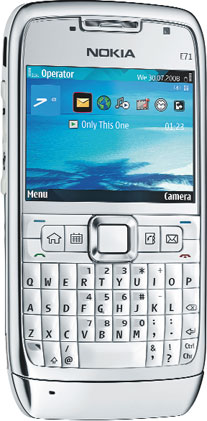 E71, iş ile eğlenceyi birbirinden ayırıyor