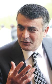 AKP üç nedenle oy kaybetti