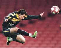 Elano Blummer