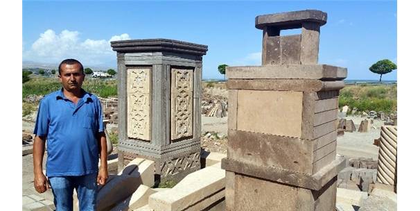 AHLAT’TA İŞLEMELİ MEZAR TAŞLARINA BÜYÜK İLGİ Bitlis Haberleri