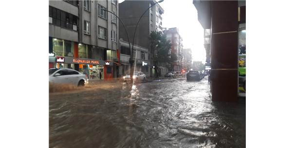 Bandirma Ve Erdek Te Ani Firtina Ve Yagis Etkili Oldu Balikesir Haberleri