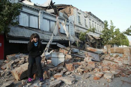 sili-de-8-8-lik-deprem-okyanus-ta-tsunami-olustu-532106.Jpeg