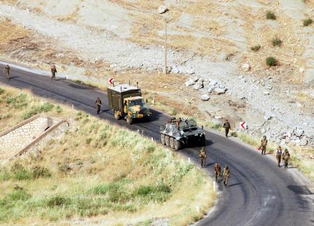 50 kişilik PKK'lı grubunun saldırısı son anda önlendi