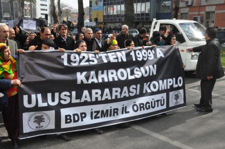 izmir-de-tehlikeli-gerginlik--1149039.Jpeg