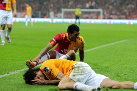 [Resim: hagi-ye-elveda-1215219.Jpeg]