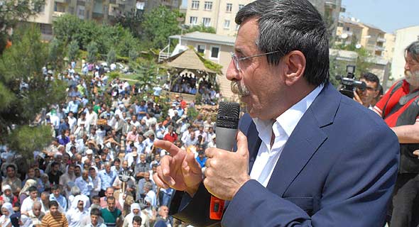 BDP'li Karabaş: Kürtler yaşamı cehenneme çevirecek