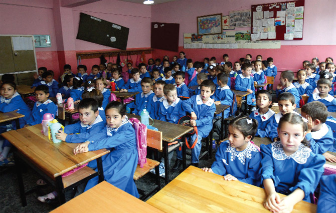 İlköğretimde haftalık ders saati 25’e düşüyor