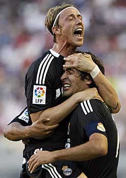 Real Madridten Guti ve Raul açıklaması