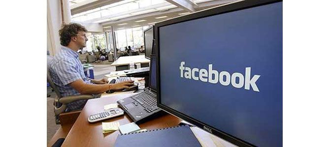  Facebook ince bir çizgide!