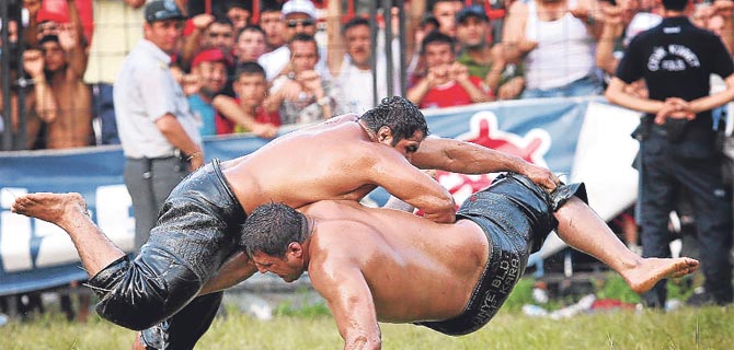 Kırkpınar Yağlı Güreşleri en iyi 10 gösteriden biri