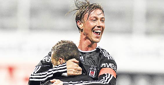guti-ye-talip-cikti-1205335.Jpeg