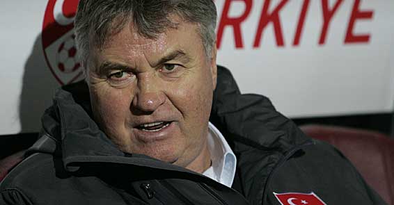 [Resim: a-milli-takim-aciklandi--1215673.Jpeg]