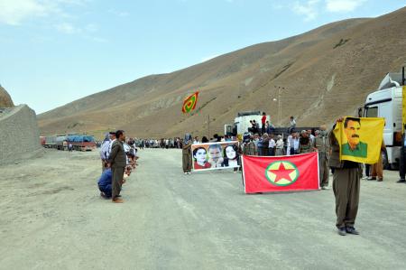 İranı protesto eden BDPliler sınırı geçmek istedi