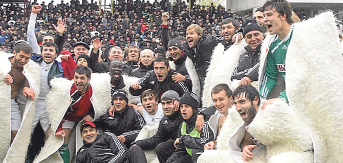 Kaf Dağı’nın ardında başlayan bir futbol masalı