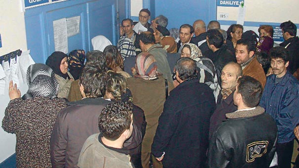 Ye�il kartl�ya �zel hastane yolu kapal�