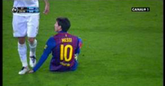 Pepe Messinin eline kasten bastı