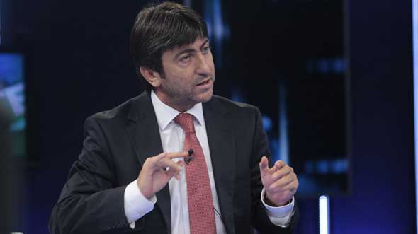 Rıdvan Dilmen gidiyor mu?