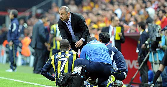 Fenerbahçeyi şok eden haber