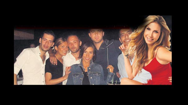 tugba-ozerk-ten-dost-kazigi-2242042.Jpeg