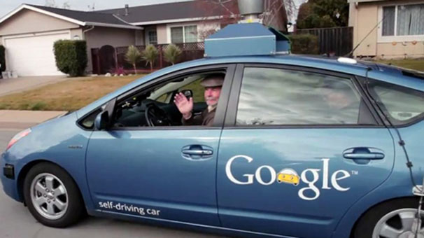 Google, sürücüsüz otomobilinin "ehliyetini" aldı