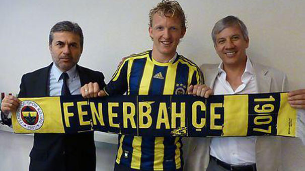 Fenerbahçenin ilk bombası Kuyt