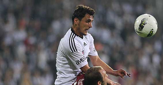 Alman devinden Pektemeke kanca