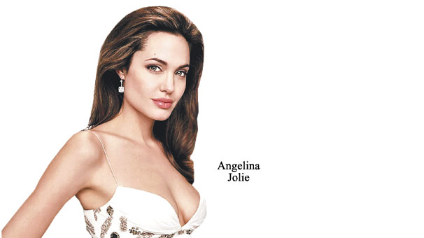 Angelina Jolie Köşk’e çıkacak