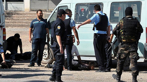 Özel Harekat Polisleri'nden nefes kesen operasyon