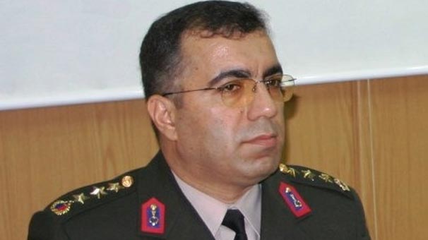 ... TIR&#39;ları savcılığın talimatıyla durdurarak arama yapmak istediği öne sürülen Adana İl Jandarma Komutanı Kurmay Albay Özkan Çokay görevinden alındı. - fft99_mf4026649