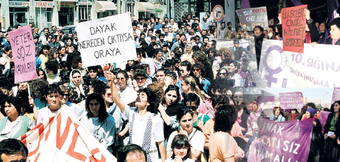 Mor Çatı’nın 25 maddede 25 yılı