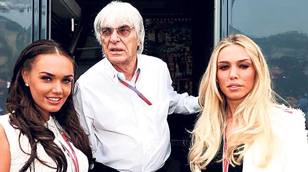 F1 in patronu Ecclestone istifa ediyor
