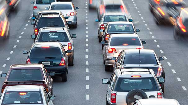 İBB'den vatandaşlara ücretsiz çekici hizmeti