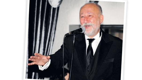 Altan erkekliyle duygulu anlar ege haberleri Altan erkekli